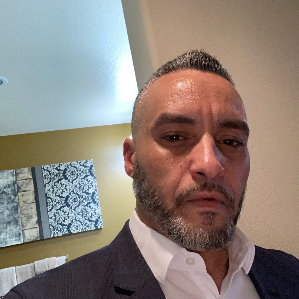 Meet your Posher, Wesam